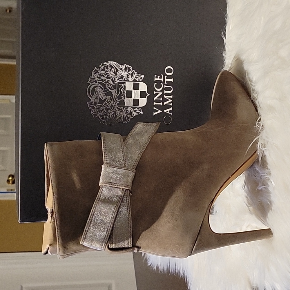 Vince Camuto beige booties